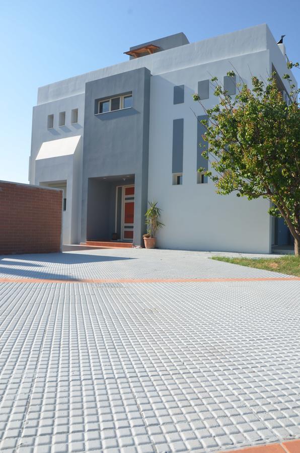 Platoni Elite Villas イアリソス エクステリア 写真